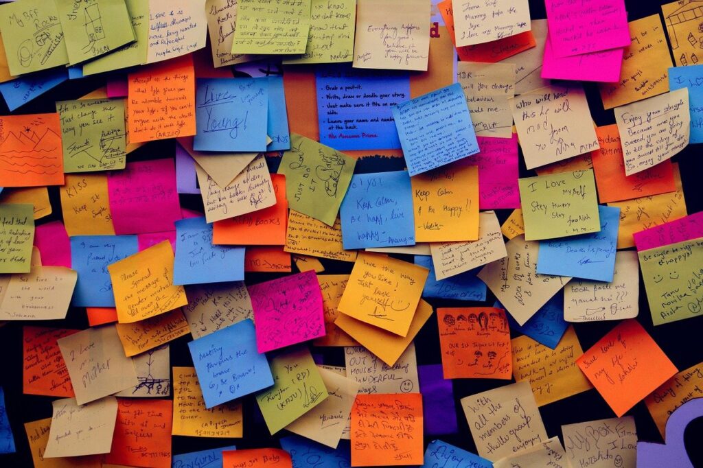 post it notes, sticky notes, note